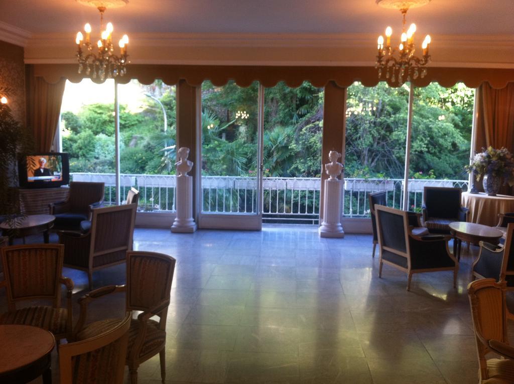 Hotel Excelsior